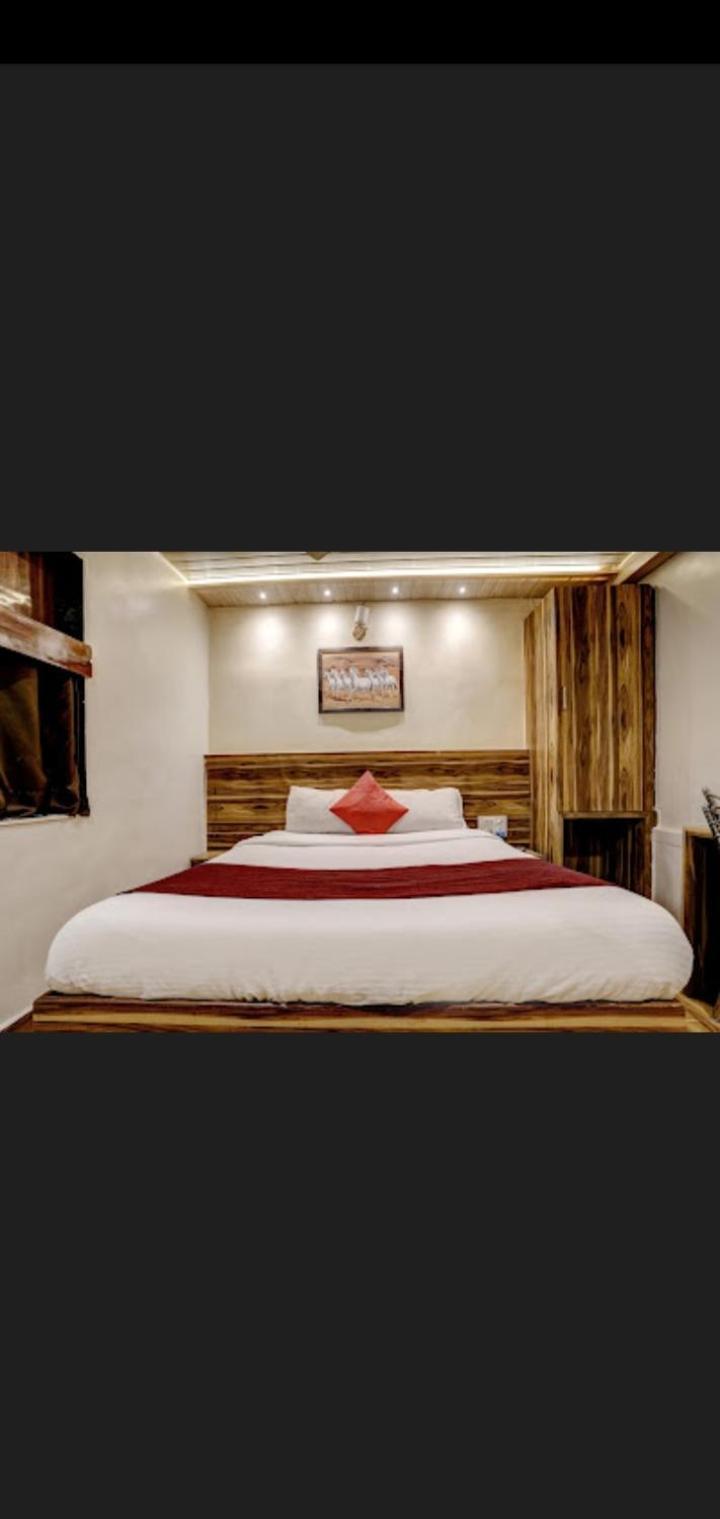 Hotel Green Park Мумбаи Экстерьер фото